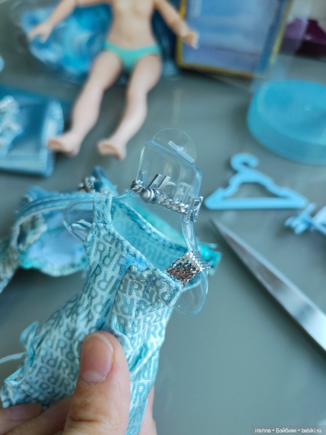 Кукла Rainbow High Gabriella Icely (фото 9)