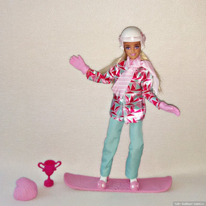 ...Заблудившаяся в горах — Куклы Barbie (Барби): Looks