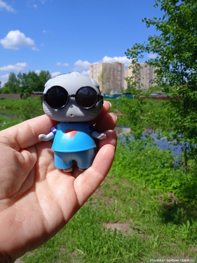 Крошка Басик гуляет — Кот Басик