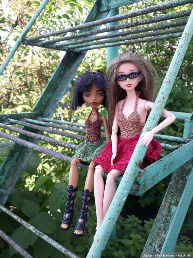 Летние каникулы Рут и Николь