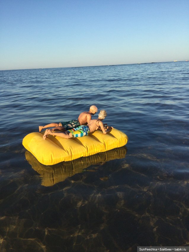 Матвей Сергеевич и ПинкЛау продолжают ловить кайф на турецкий берегах