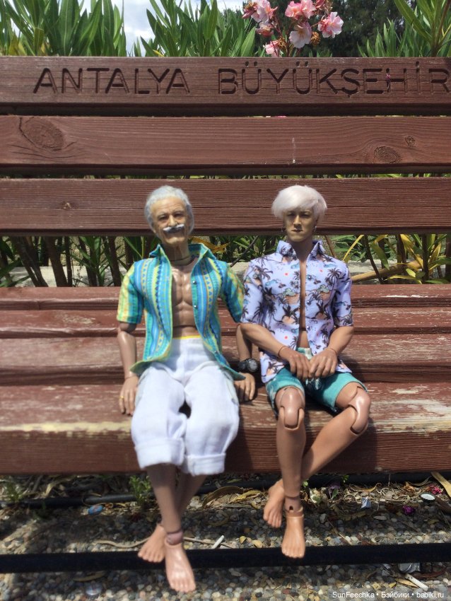 Матвей Сергеевич и ПинкЛау продолжают ловить кайф на турецкий берегах