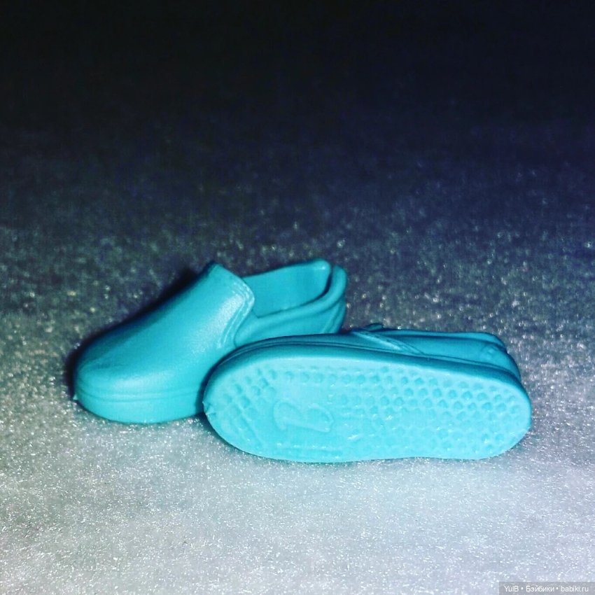 ...Стейси и щенок — Куклы Barbie (Барби): Looks (фото 9)