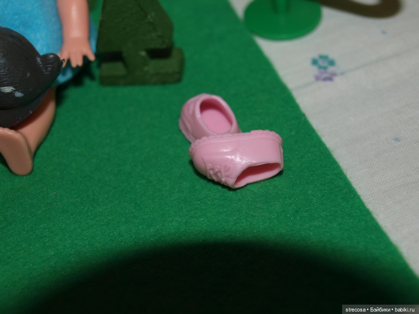 Маруся, Галочка и Светланка в "Научной экспедиции" (куколки Келли от Mattel)