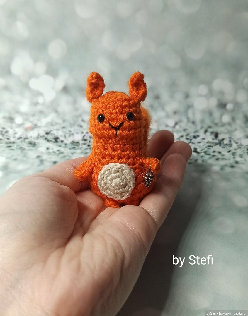Мини-белочка — Вязаные игрушки и амигуруми: крючком (фото 6)