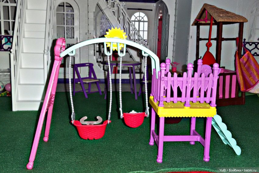 ...Дом, который построила я: Задний двор