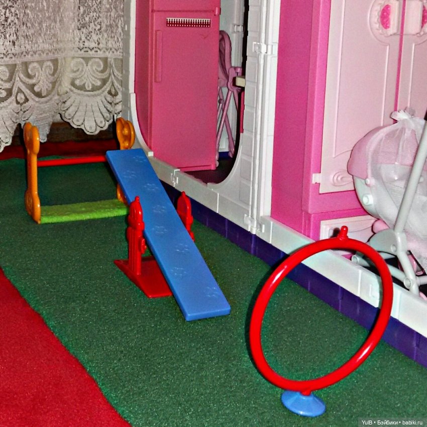 ...Дом, который построила я: Задний двор (фото 2)