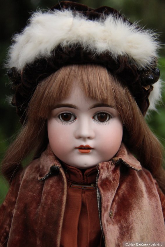 Девочка Кестнер 20" маркированная 8,на кожаном теле