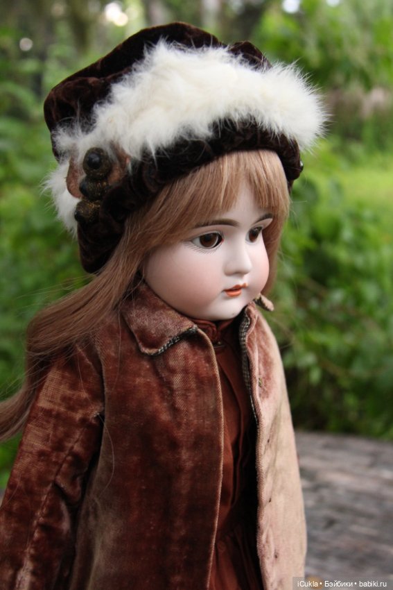 Девочка Кестнер 20" маркированная 8,на кожаном теле