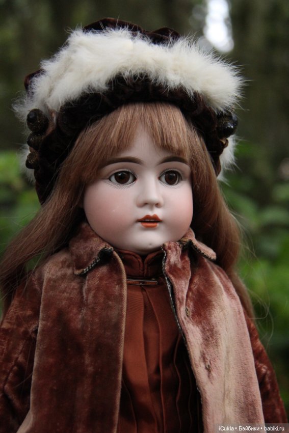 Девочка Кестнер 20" маркированная 8,на кожаном теле