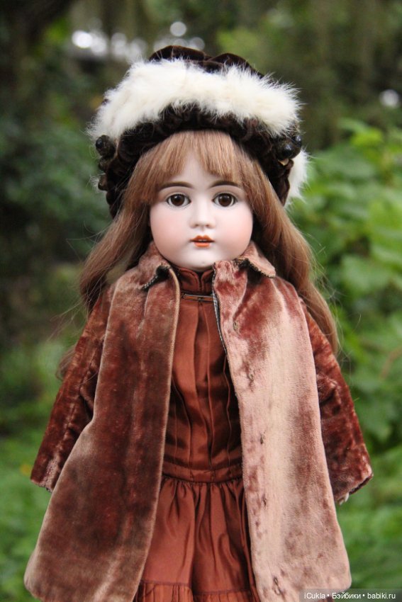 Девочка Кестнер 20" маркированная 8,на кожаном теле