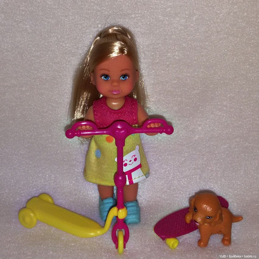 ...Еви на самокате — Куклы Simba: Еви (Evi) и Штеффи (Steffi Love)