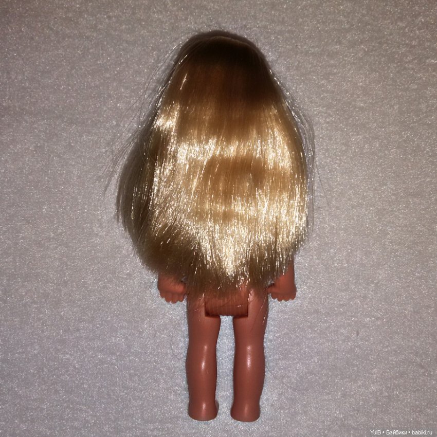 ...Еви на самокате — Куклы Simba: Еви (Evi) и Штеффи (Steffi Love) (фото 4)