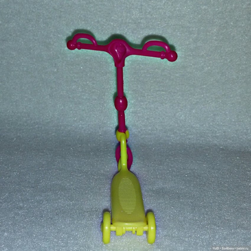 ...Еви на самокате — Куклы Simba: Еви (Evi) и Штеффи (Steffi Love) (фото 10)