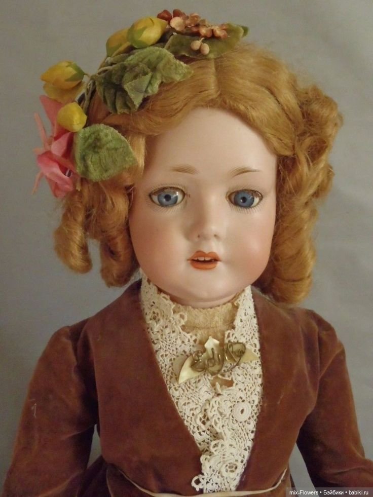 Цветочные аксессуары для Антикварных кукол
