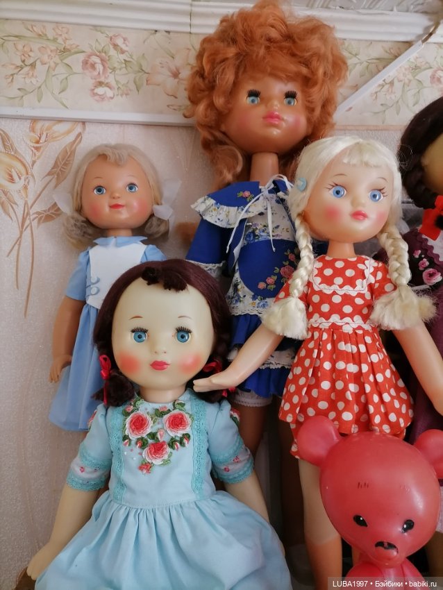 Моя часть коллекции советских кукол