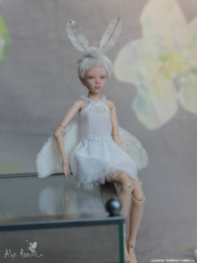 ООАК моего авторства Мотылек БЖД 1/12 (Сахарок Натальи Петровой)