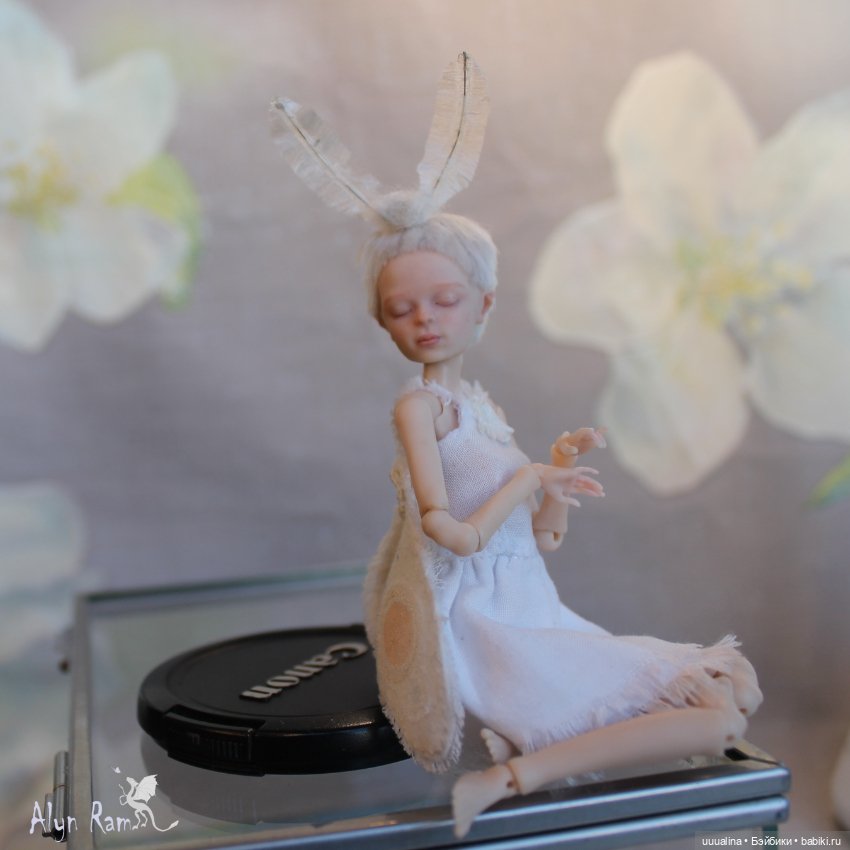 ООАК моего авторства Мотылек БЖД 1/12 (Сахарок Натальи Петровой) (фото 5)