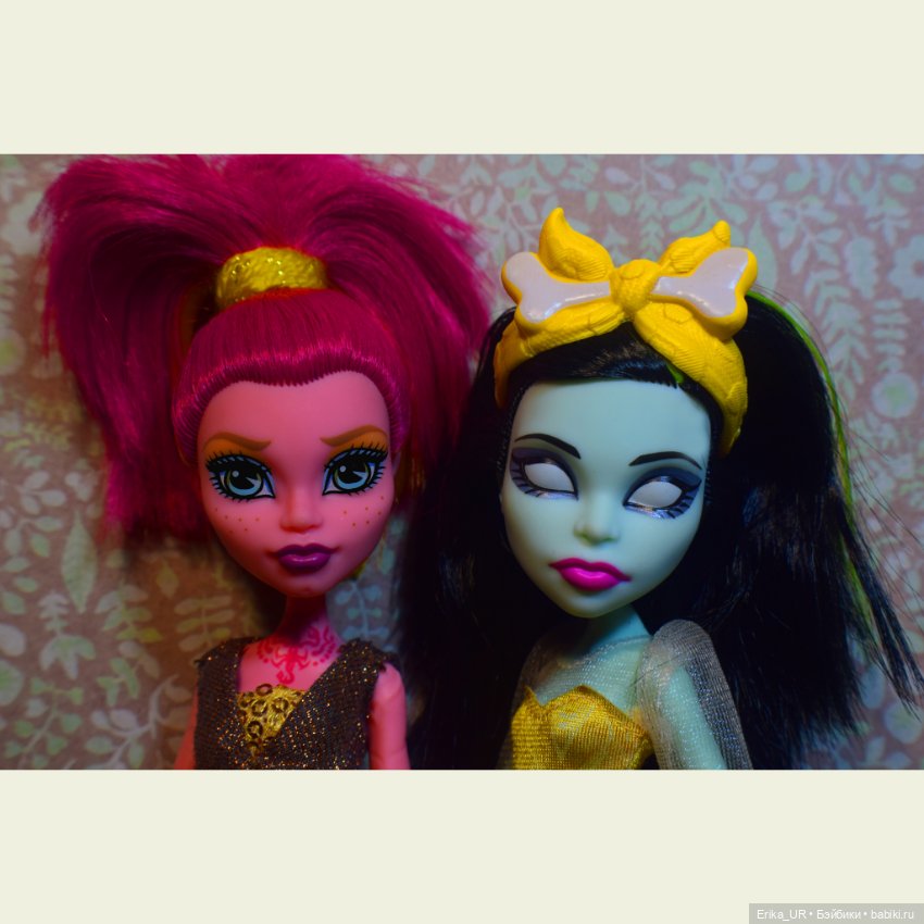 Перепись КуклоНаселения Зеленая и розовая Monster High, Mattel