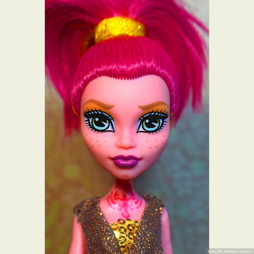 Перепись КуклоНаселения Зеленая и розовая Monster High, Mattel