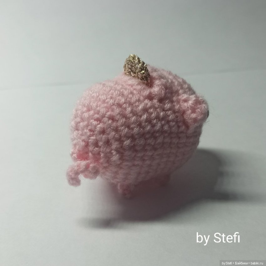 Свинка. Копилка — Вязаные игрушки и амигуруми: крючком (фото 2)