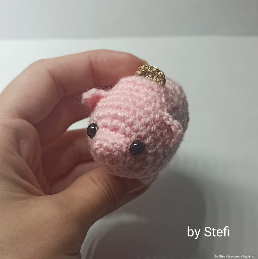 Свинка. Копилка — Вязаные игрушки и амигуруми: крючком (фото 9)