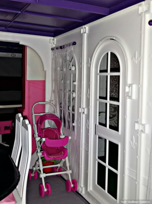 Дом, который построила я: Столовая