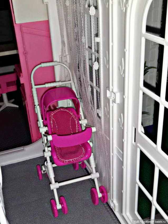 Дом, который построила я: Столовая