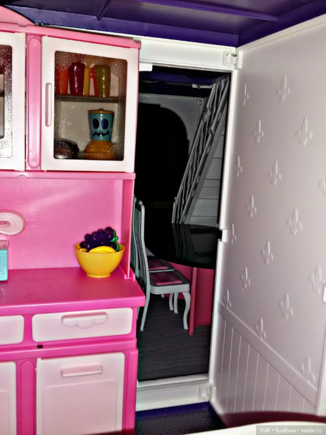 Дом, который построила я: Кухня