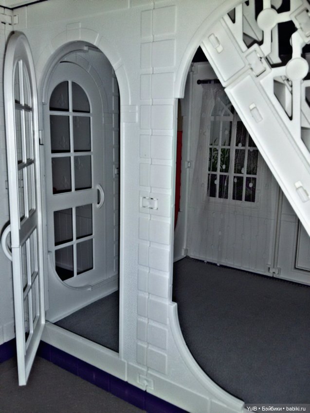 Дом, который построила я: Столовая