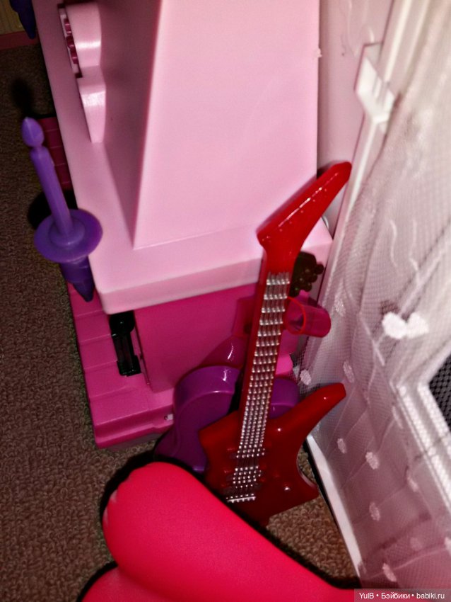 ...Дом, который построила я: Гостиная