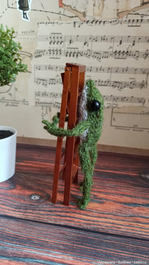 Зелёный помощник — Вязаные игрушки и амигуруми: крючком (фото 3)