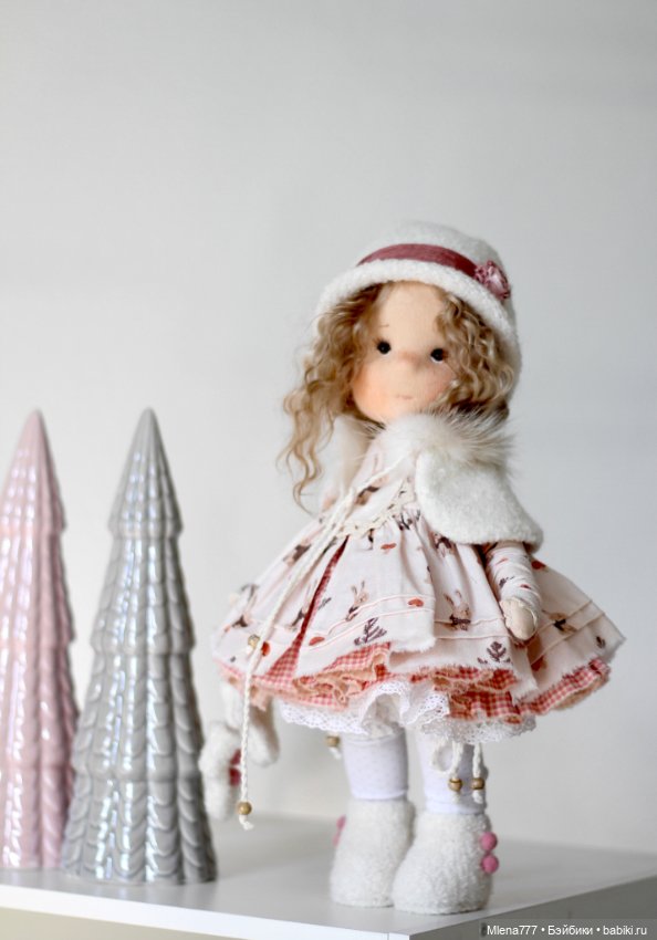 София, зимняя текстильная кукла (фото 2)
