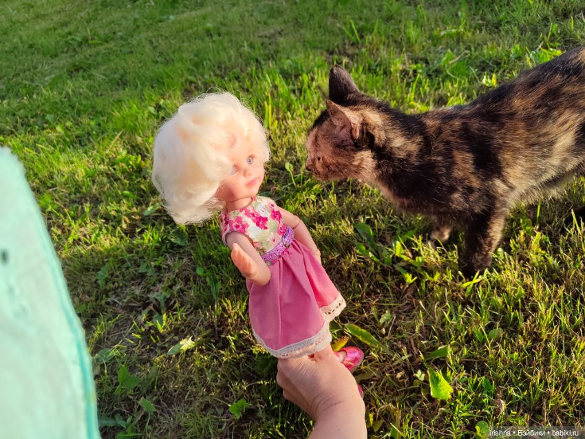 Прогулка Мерлин и Монро — Куклы Paola Reina (Паола Рейна): новинки (фото 7)