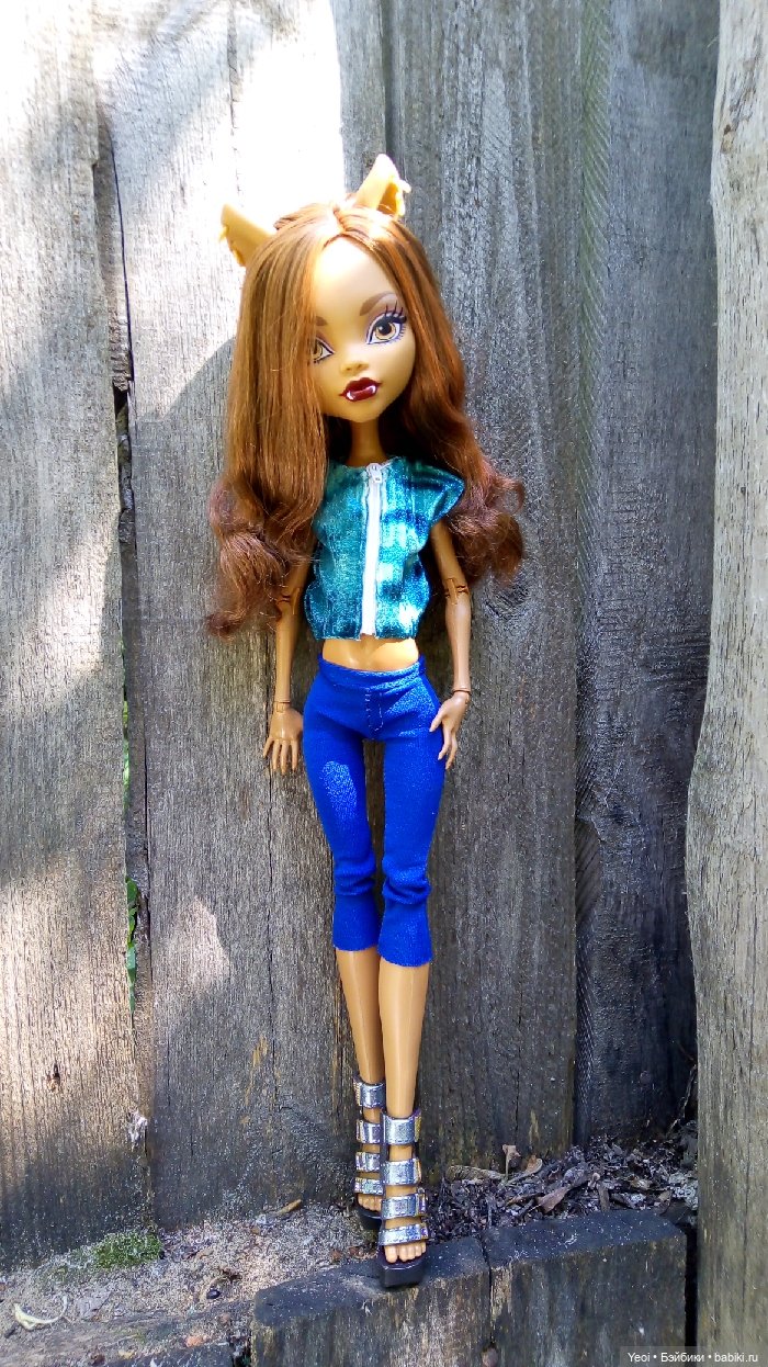 Монстер Хай, Клодин (42см) - фото на природе и в бассейне 🌞 (фото 2)