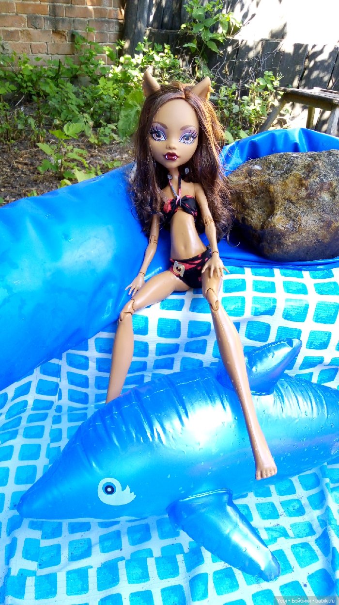 Монстер Хай, Клодин (42см) - фото на природе и в бассейне 🌞