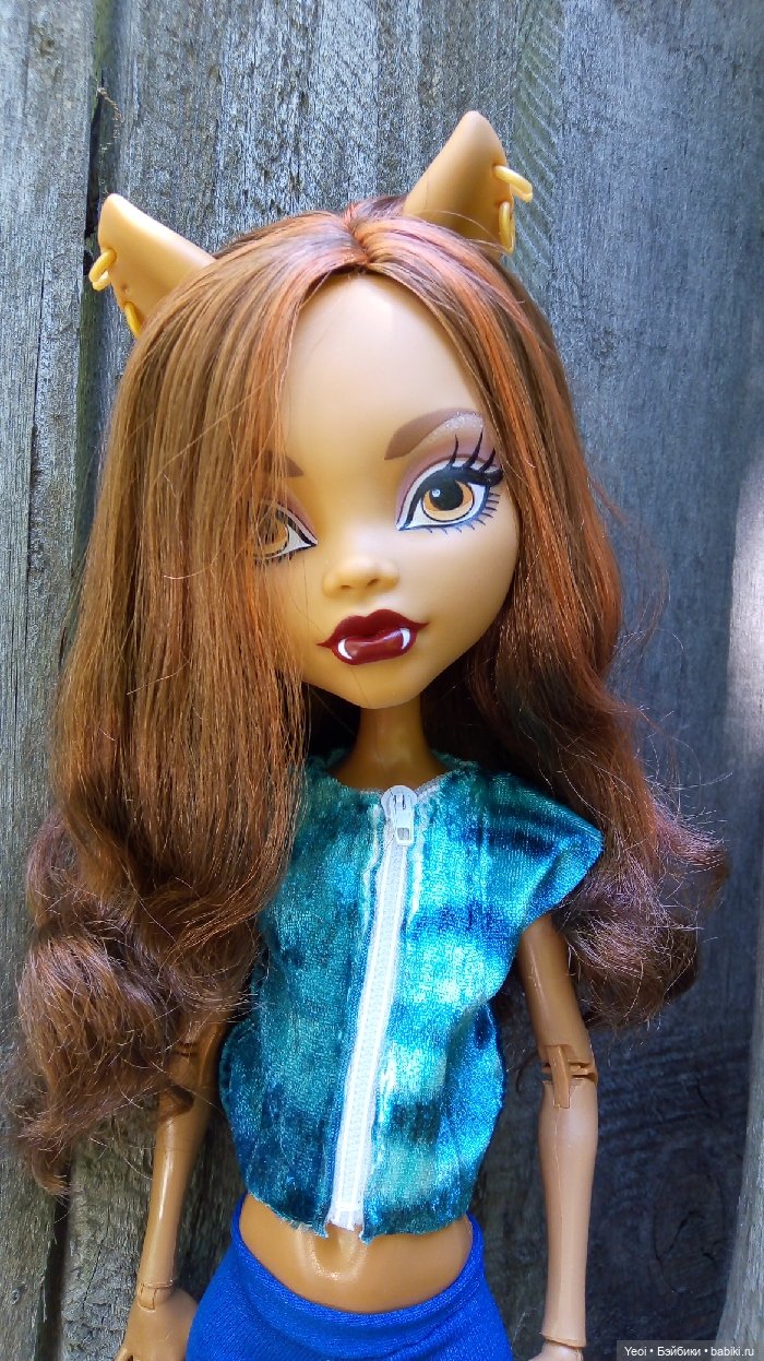 Монстер Хай, Клодин (42см) - фото на природе и в бассейне 🌞 (фото 3)