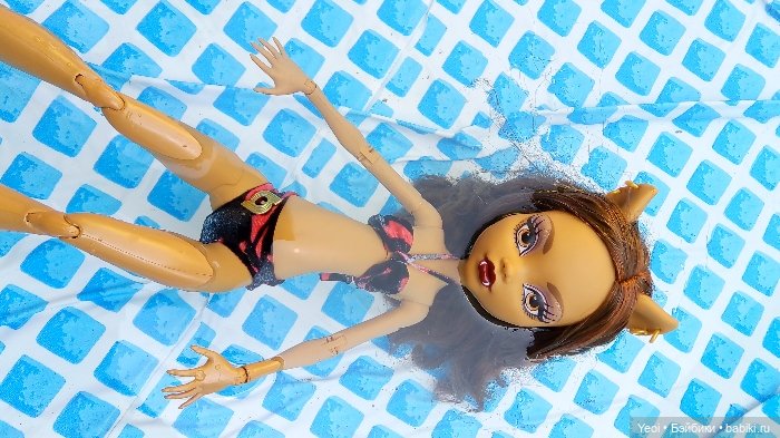 Монстер Хай, Клодин (42см) - фото на природе и в бассейне 🌞