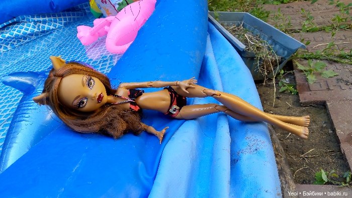 Монстер Хай, Клодин (42см) - фото на природе и в бассейне 🌞