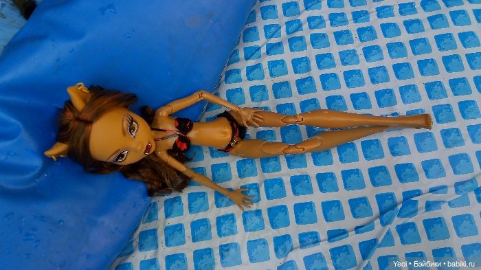 Монстер Хай, Клодин (42см) - фото на природе и в бассейне 🌞