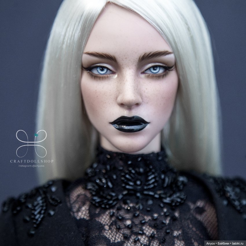 Любимый черный и немного красного