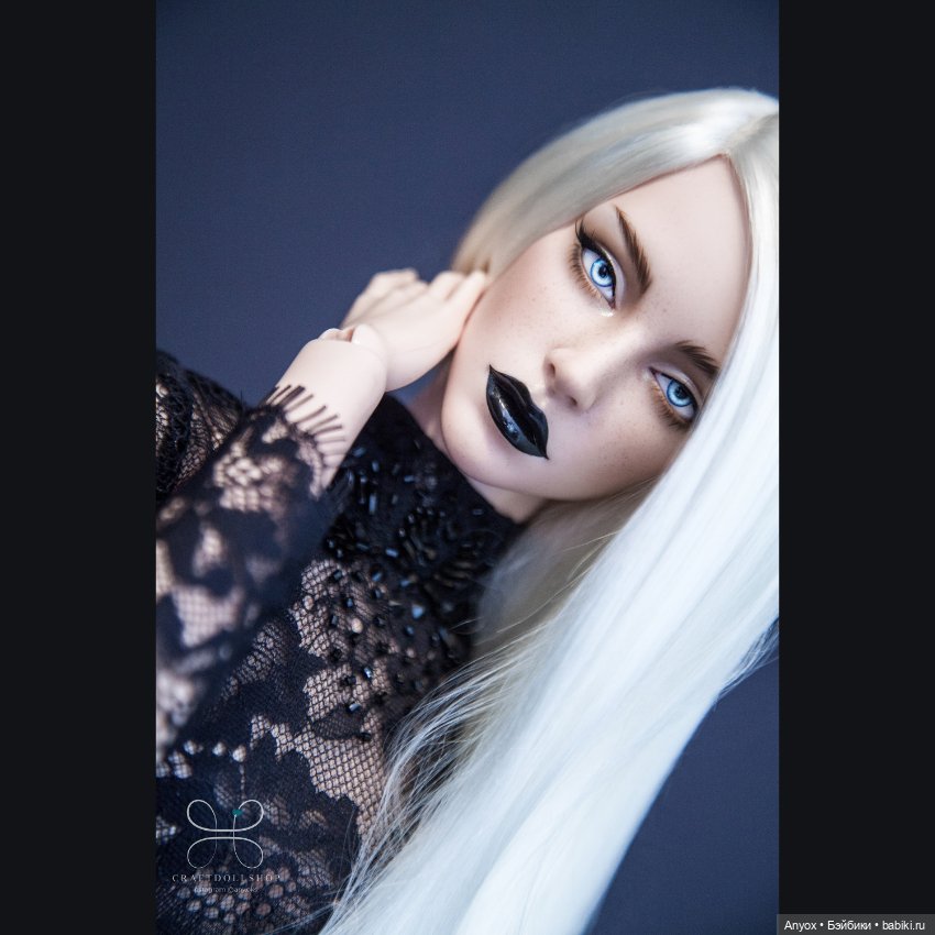 Любимый черный и немного красного