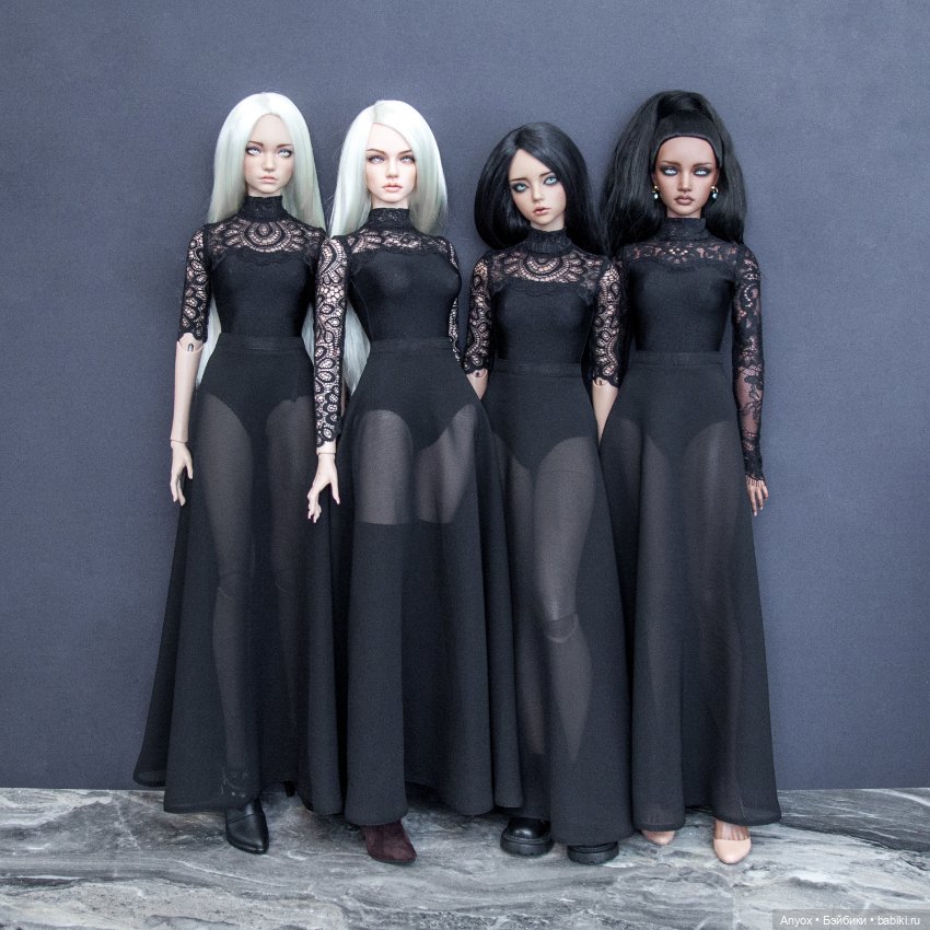 Любимый черный и немного красного