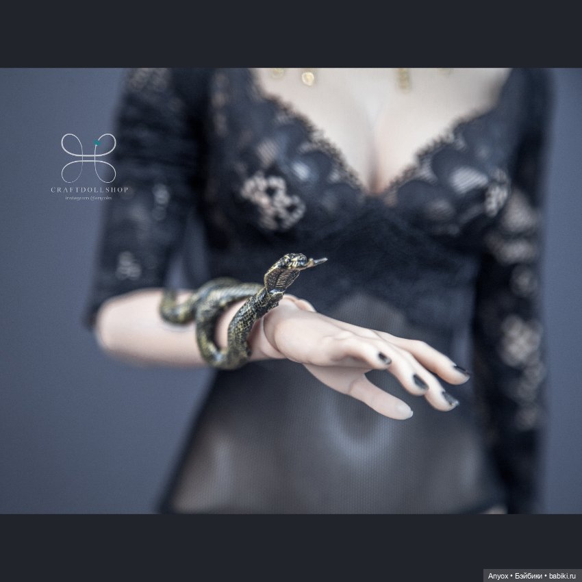 Любимый черный и немного красного