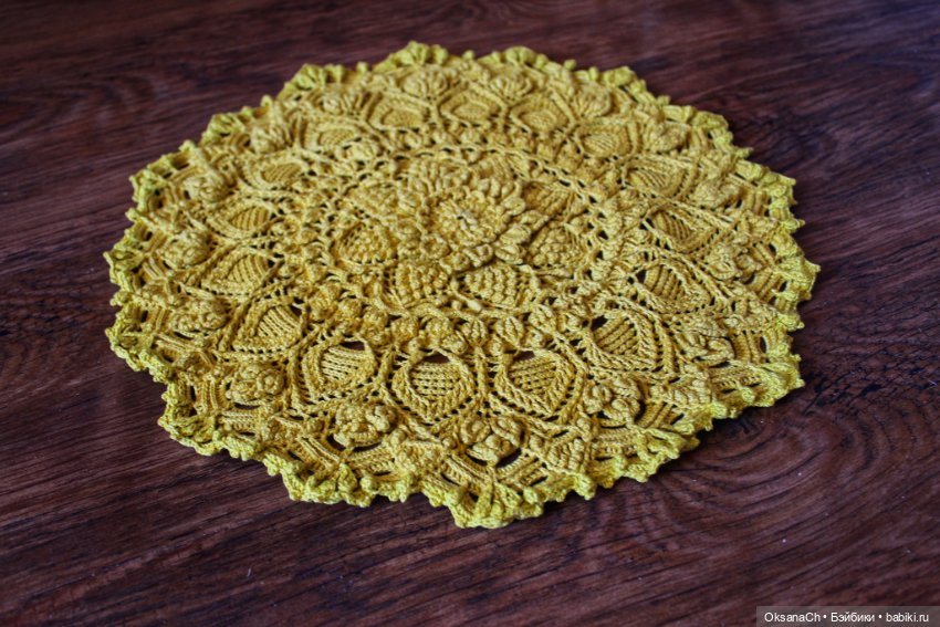 Золотое украшение интерьера