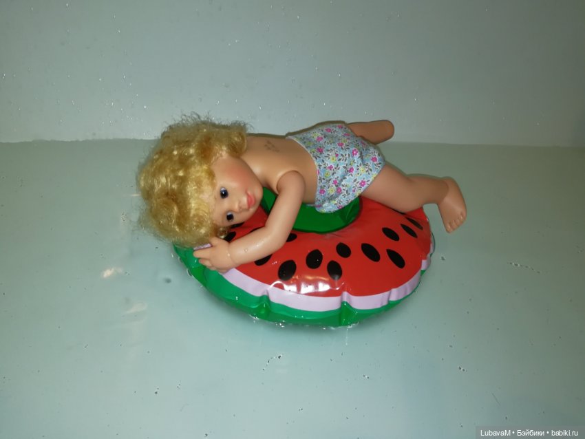 Жара - июль, купанье гномиков