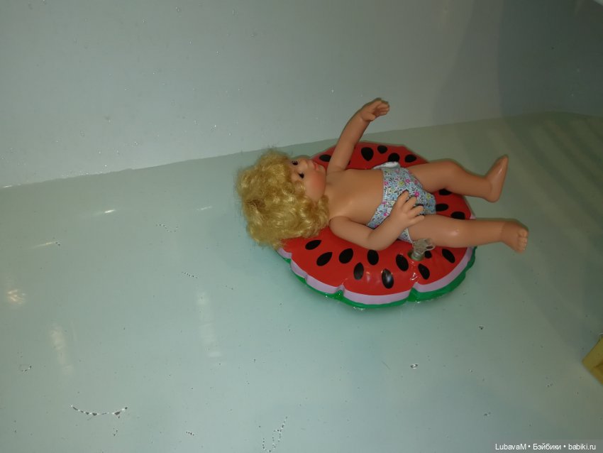 Жара - июль, купанье гномиков