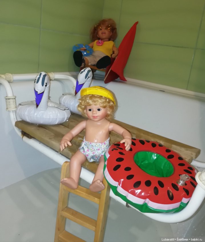 Жара - июль, купанье гномиков