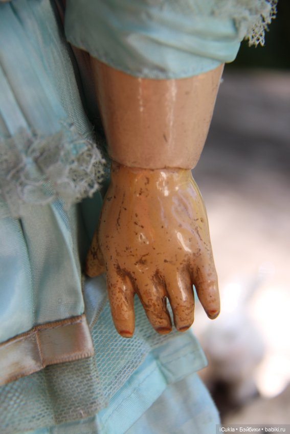 26" ARMAND MARSEILLE 390 A 11 M в антикварном наряде~детали (фото 10)