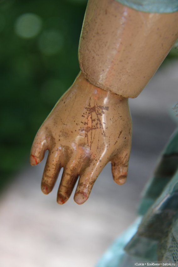 26" ARMAND MARSEILLE 390 A 11 M в антикварном наряде~детали